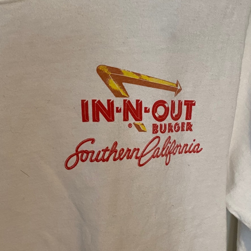 EUC In-N-Out Burger L/S Shirt